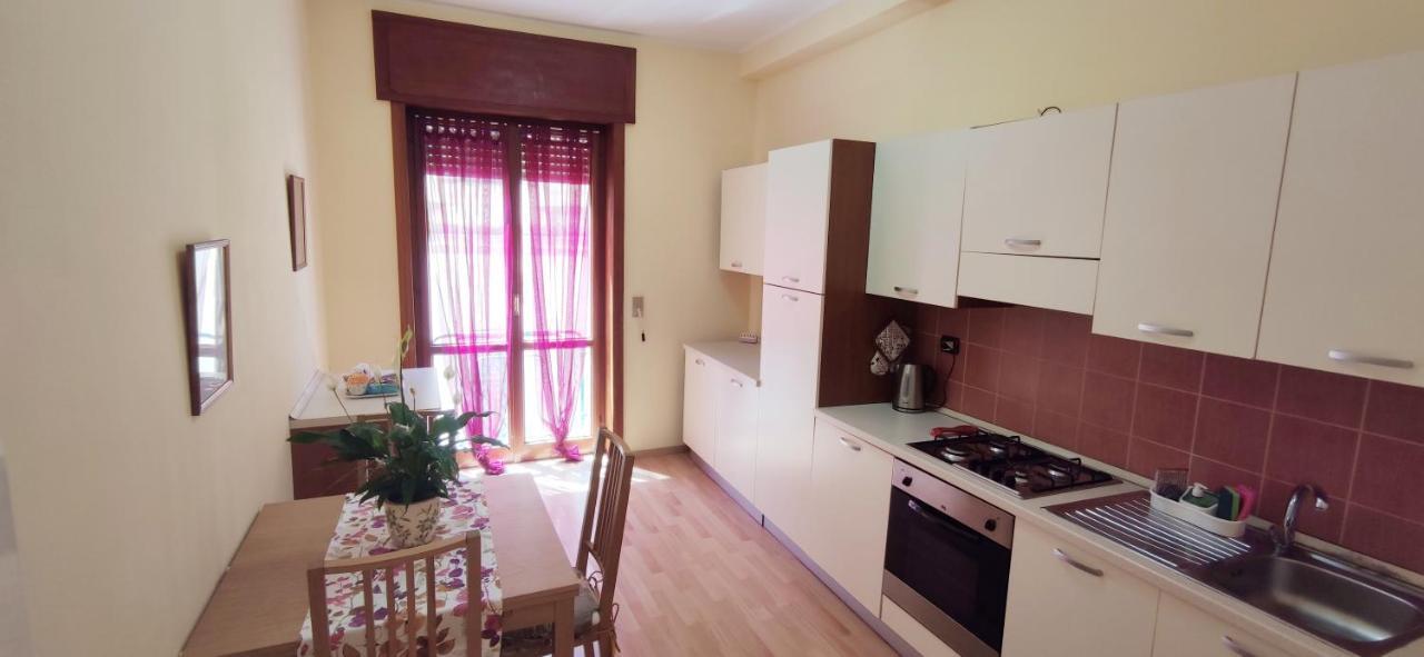 Family And Friends House Apartment Лече Екстериор снимка
